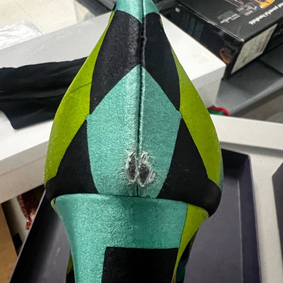 PRADA VINTAGE GRAPHIC PUMPS HEELS MADE IN ITALY 37 - Picture 9 of 11